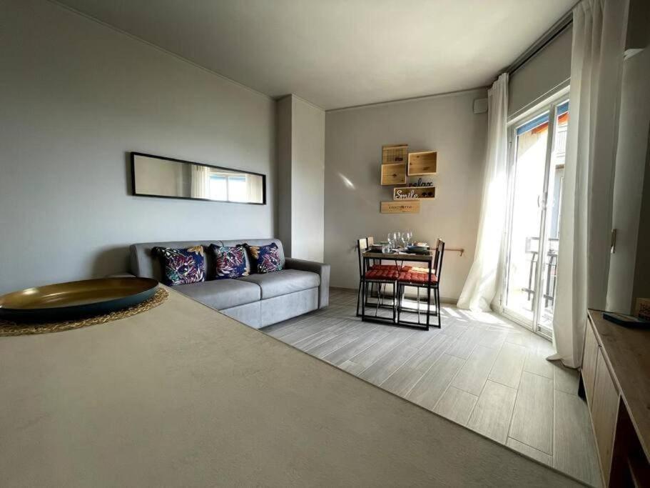 Suite Letizia Vista Mare-Wi-Fi-Box Auto Incluso San Remo Exterior foto