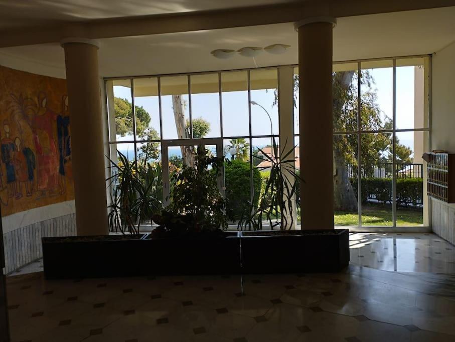 Suite Letizia Vista Mare-Wi-Fi-Box Auto Incluso San Remo Exterior foto