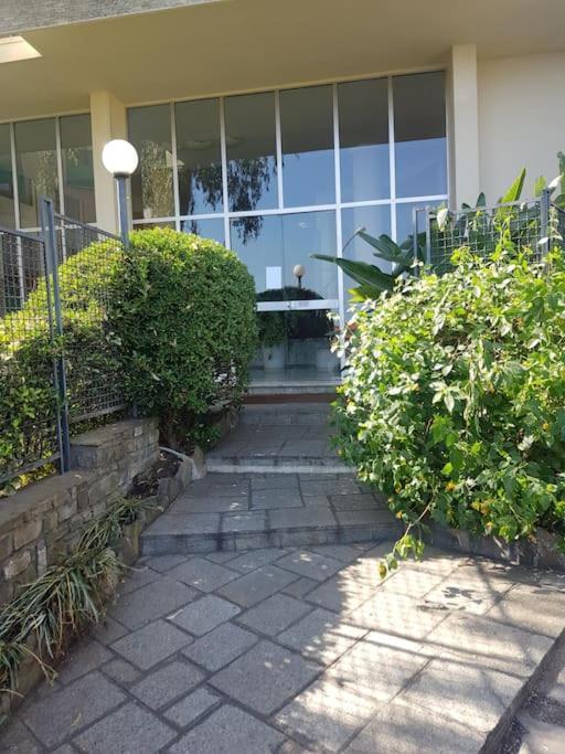 Suite Letizia Vista Mare-Wi-Fi-Box Auto Incluso San Remo Exterior foto